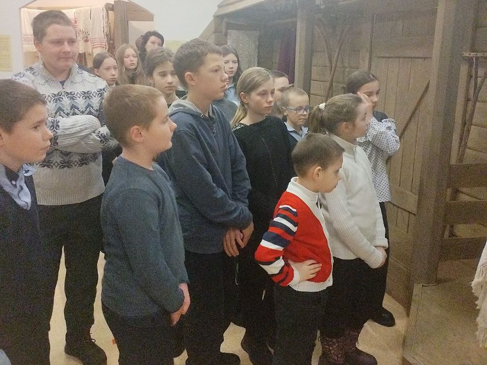 Тематическая экскурсия для учащихся аг. Радомля